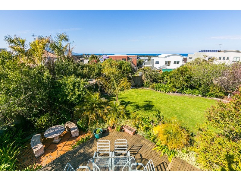 36 Ocean View Crescent, Torquay VIC 3228