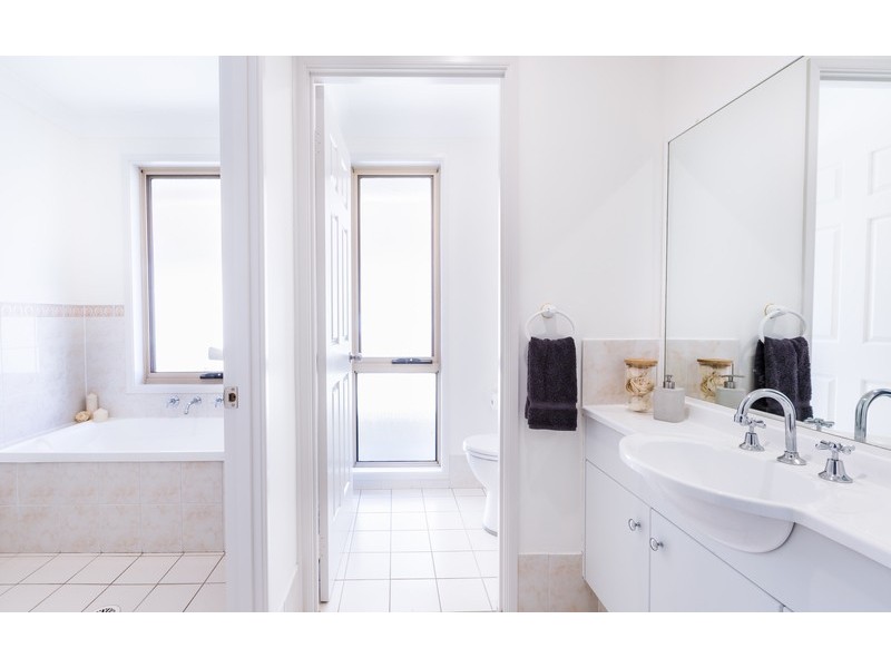 4 Freshwater Road, Mardi NSW 2259