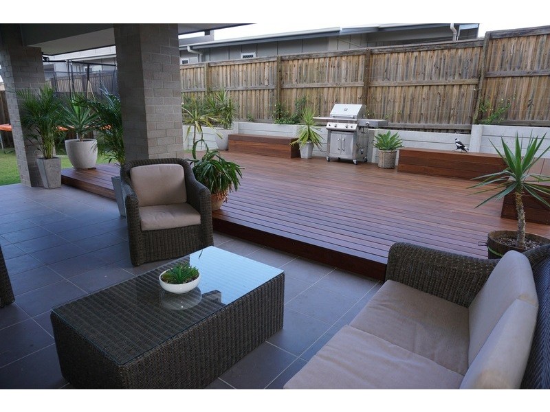 9 Tree View Crescent, Little Mountain QLD 4551
