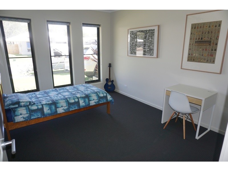 9 Tree View Crescent, Little Mountain QLD 4551