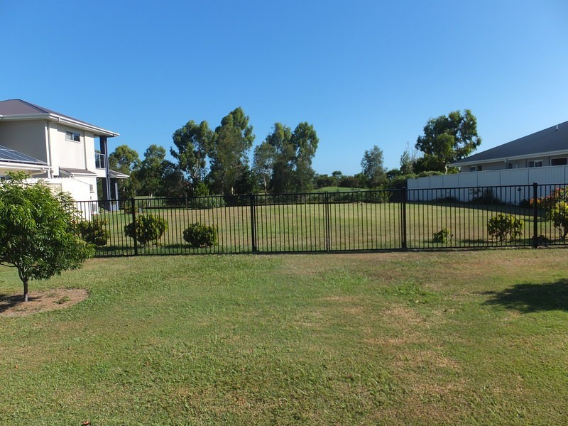 17 Vanillalily Close, Banksia Beach QLD 4507