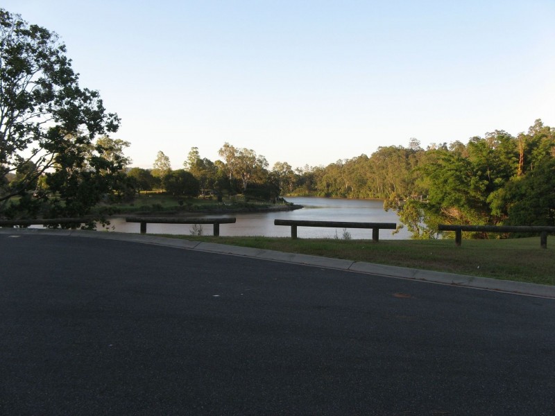 32 TEESDALE STREET, Corinda QLD 4075