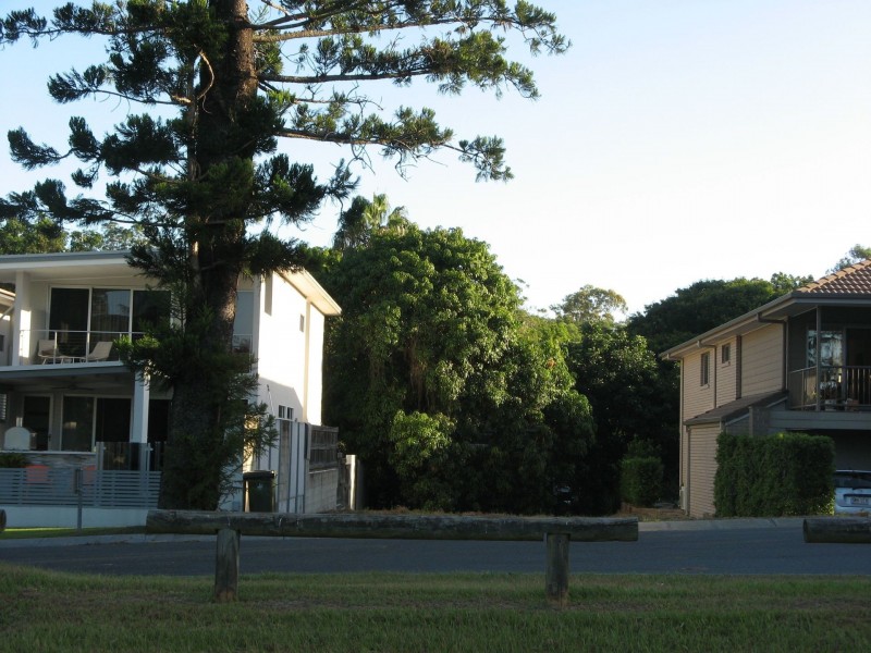 32 TEESDALE STREET, Corinda QLD 4075