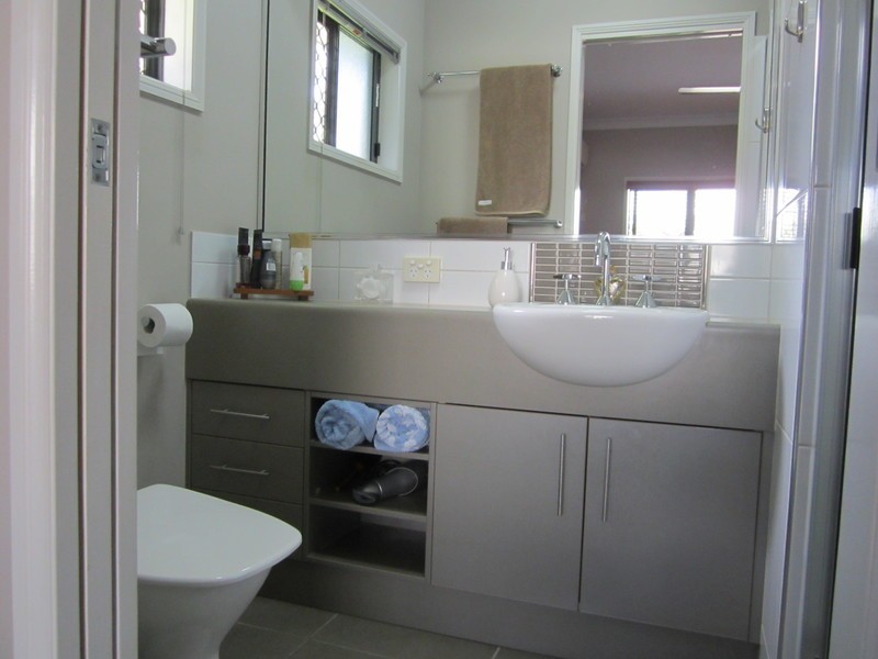 77 Booyong Drive, Mount Sheridan QLD 4868