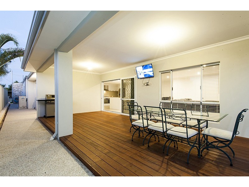 4 Paulett Way, Belmont WA 6104