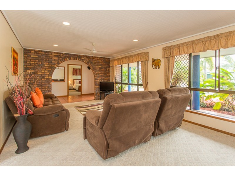 6 ANGLERS PARADE, Blacks Beach QLD 4740