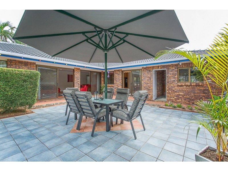 6 ANGLERS PARADE, Blacks Beach QLD 4740