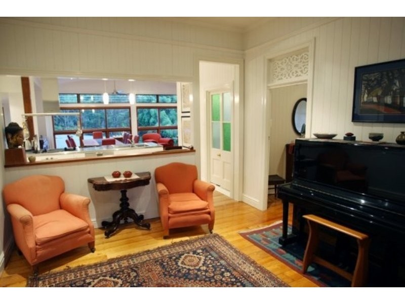 40 Coopers Camp Road, Bardon QLD 4065