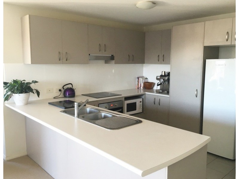 304/215 Pacific Hwy, Charlestown NSW 2290