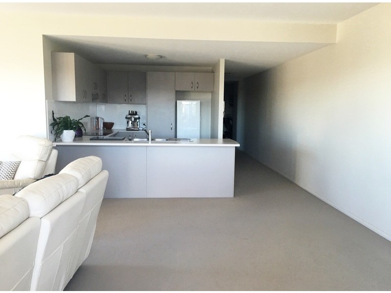 304/215 Pacific Hwy, Charlestown NSW 2290
