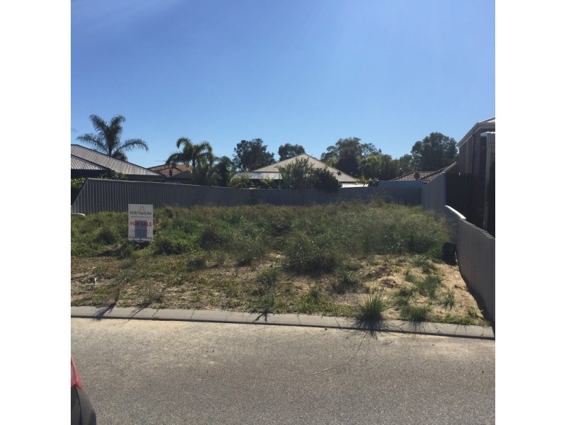 9 Lyndavale Loop, Carramar WA 6031