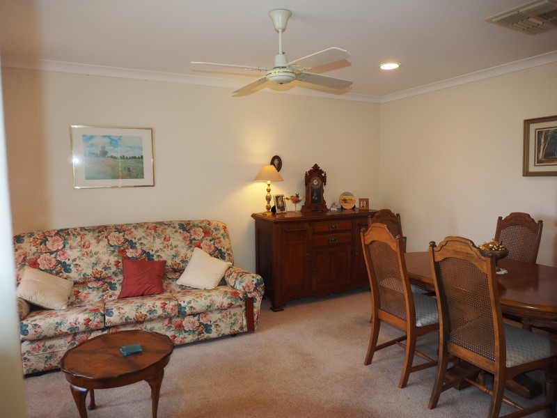 10 Adroit Court, Rockingham WA 6168