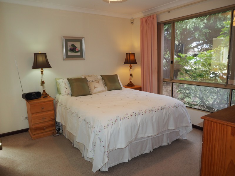 10 Adroit Court, Rockingham WA 6168