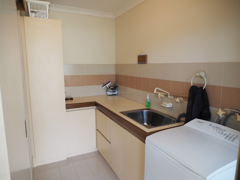 10 Adroit Court, Rockingham WA 6168