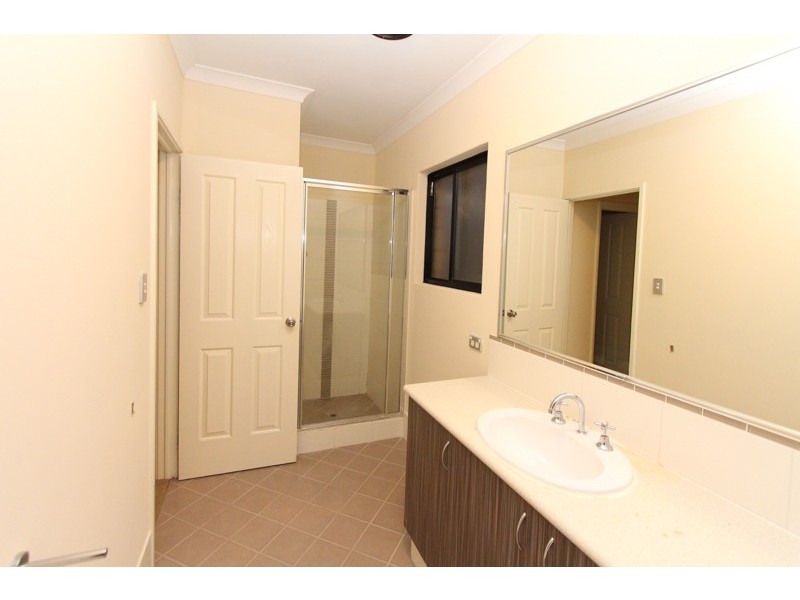 17/15 Station St, Cannington WA 6107