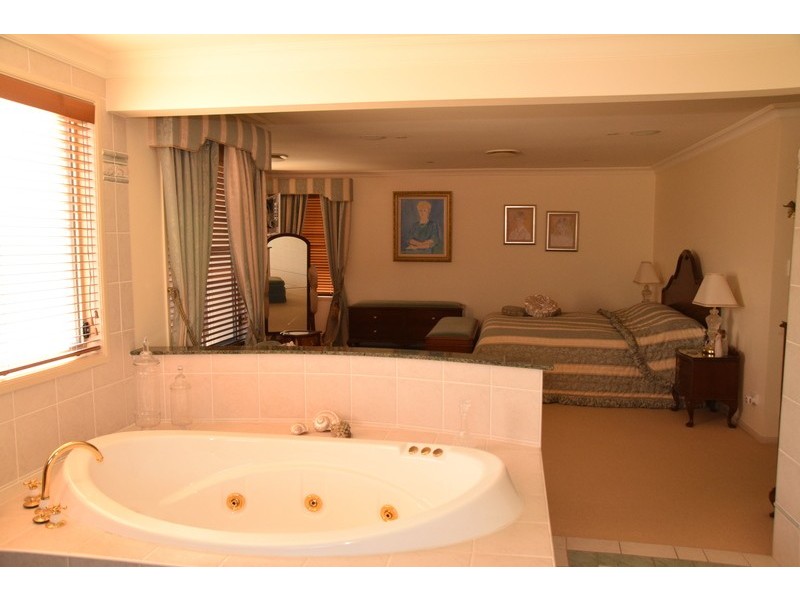 31 Royal George Drive, Harrington Park NSW 2567