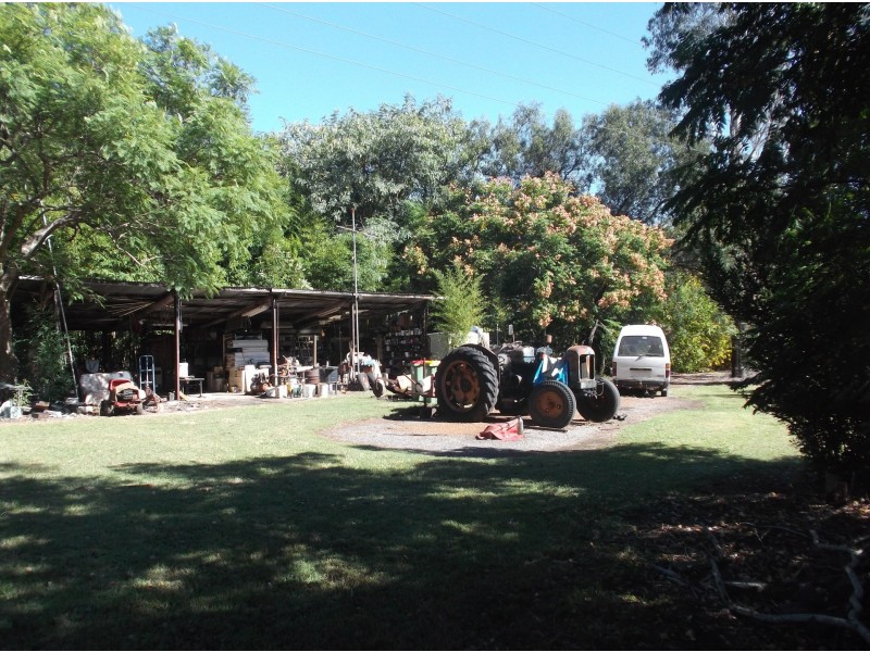 Mount Sylvia QLD 4343