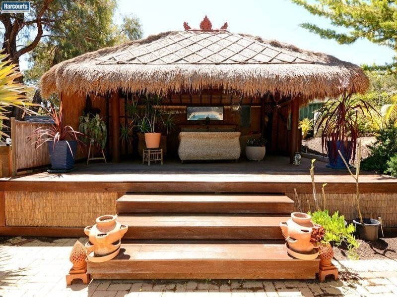 6 Tifway Place, Carabooda WA 6033