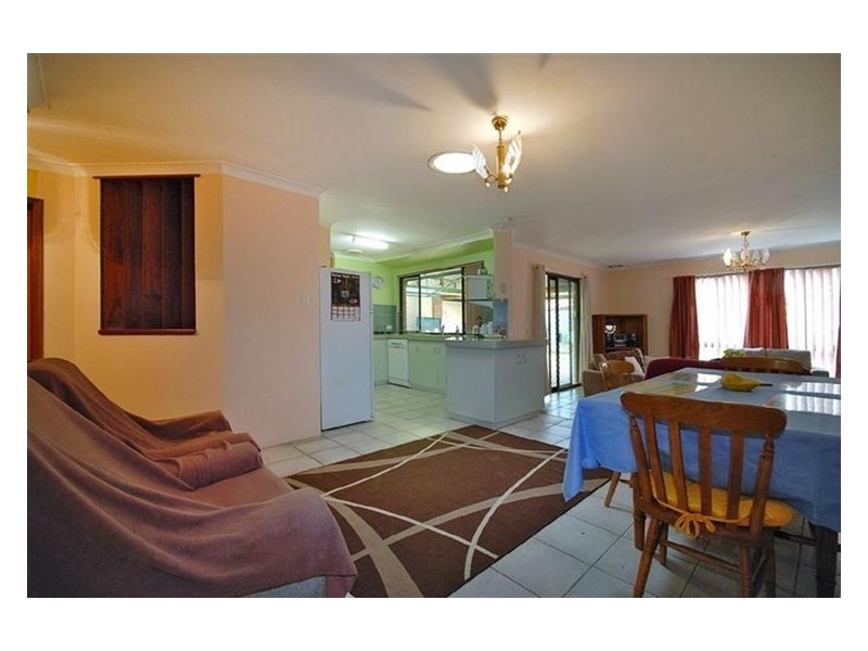 7 Ulcombe Street Marangaroo, Marangaroo WA 6064