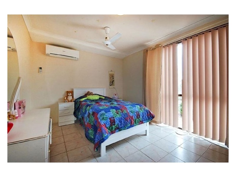 7 Ulcombe Street Marangaroo, Marangaroo WA 6064