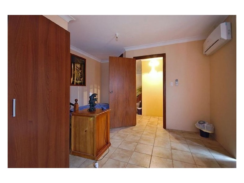 7 Ulcombe Street Marangaroo, Marangaroo WA 6064