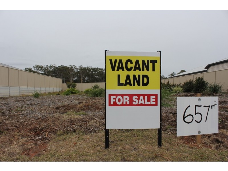 16 (Lot 104) Willis Close, Redland Bay QLD 4165