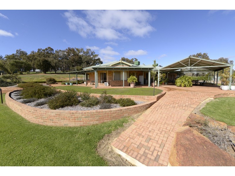 691 Reen Road, Gidgegannup WA 6083