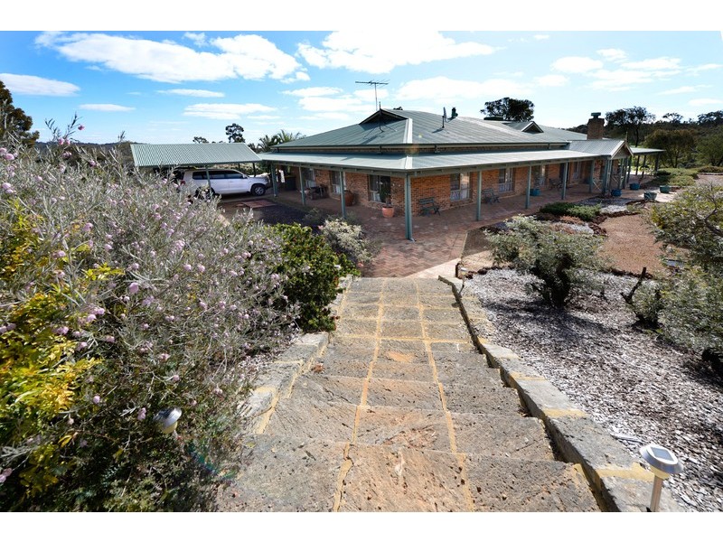 691 Reen Road, Gidgegannup WA 6083