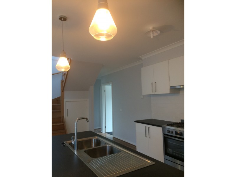 Unit 2/57 A Honeysuckle Street, Bendigo VIC 3550