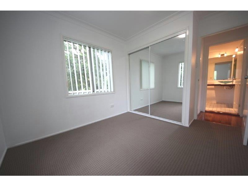 27 Storey Rd, Kallangur QLD 4503