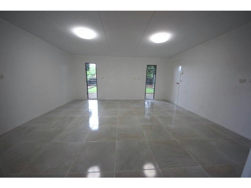 27 Storey Rd, Kallangur QLD 4503