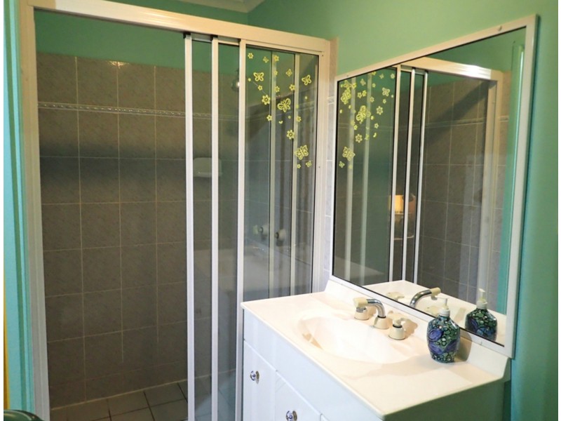 25 Cabragh St, Ferny Grove QLD 4055