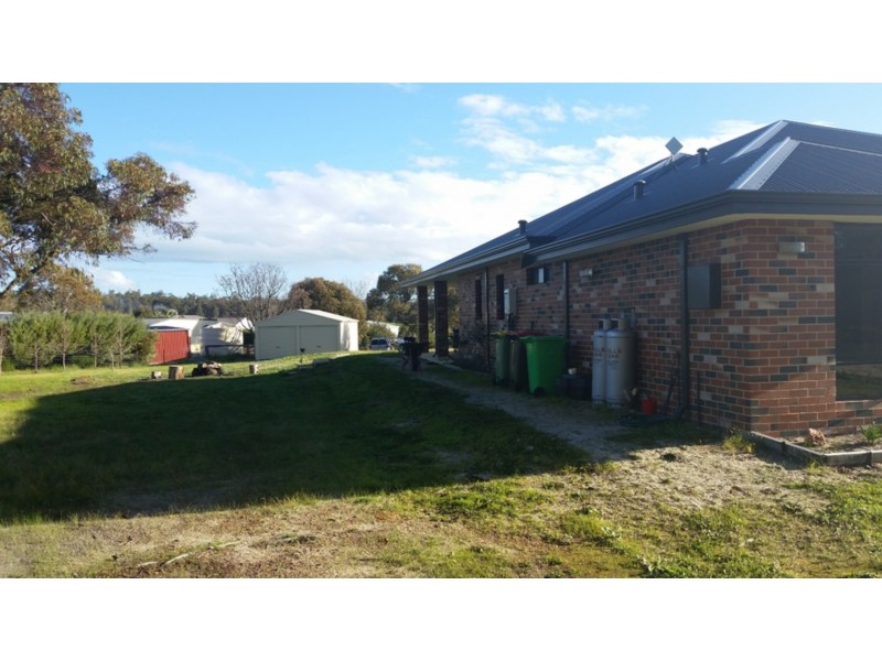 22 Melaleuca Place, Donnybrook WA 6239