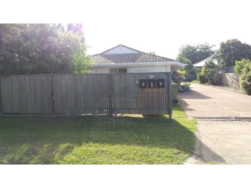 2/44 Carmody Street, Hermit Park QLD 4812