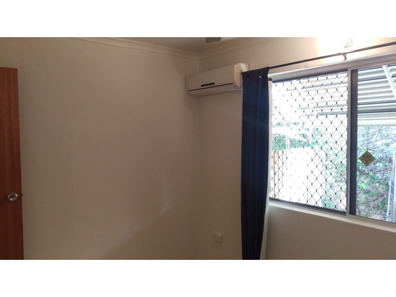 2/44 Carmody Street, Hermit Park QLD 4812