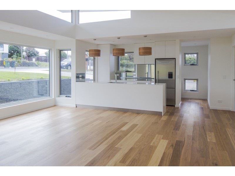 b/3 Dianella Drive, Blackmans Bay TAS 7052