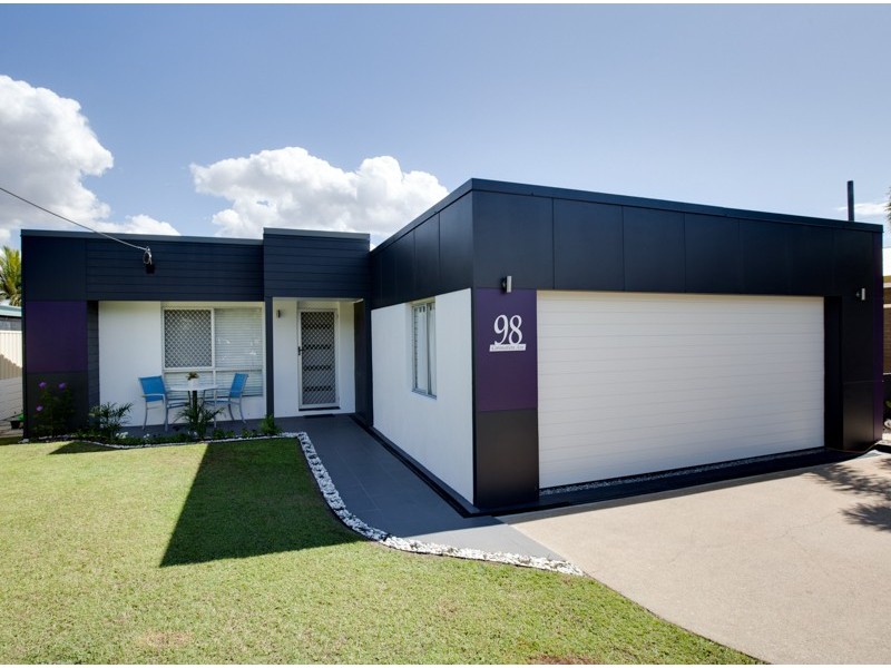 98 Coronation Avenue, Golden Beach QLD 4551