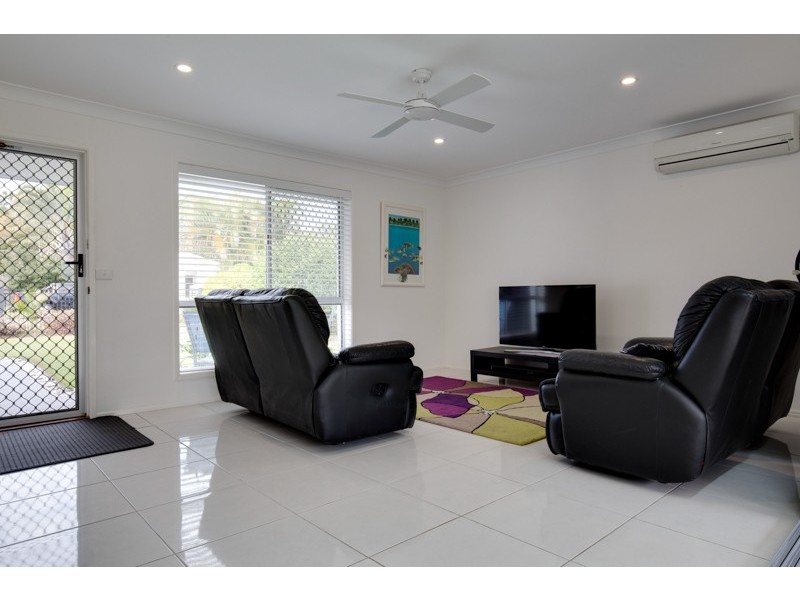 98 Coronation Avenue, Golden Beach QLD 4551