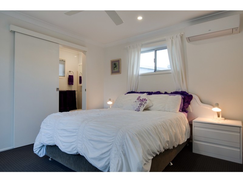 98 Coronation Avenue, Golden Beach QLD 4551