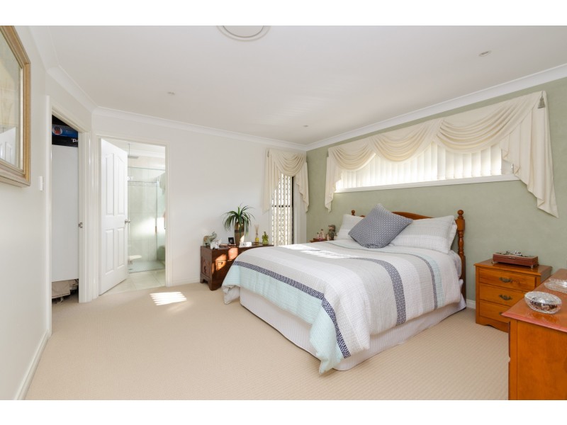 2 Daniel Drive, Warwick QLD 4370