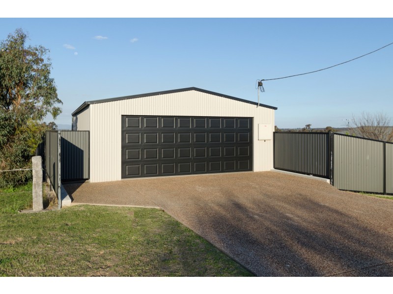 2 Daniel Drive, Warwick QLD 4370