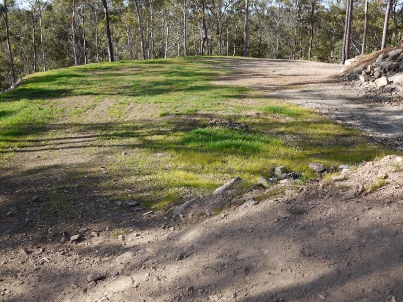 1 McLean Rd Sth, Camp Mountain QLD 4520