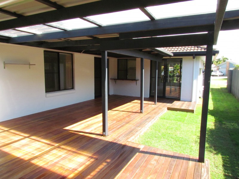 11 Pegwell place, Currimundi QLD 4551