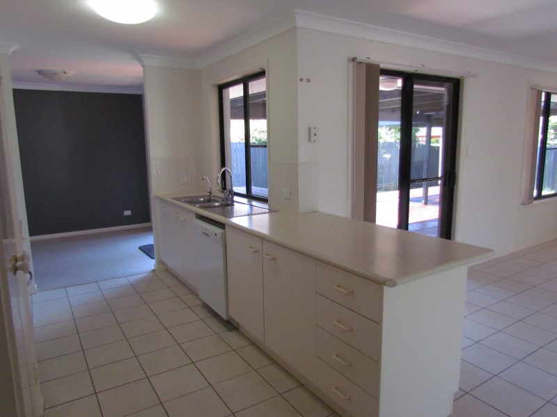 11 Pegwell place, Currimundi QLD 4551