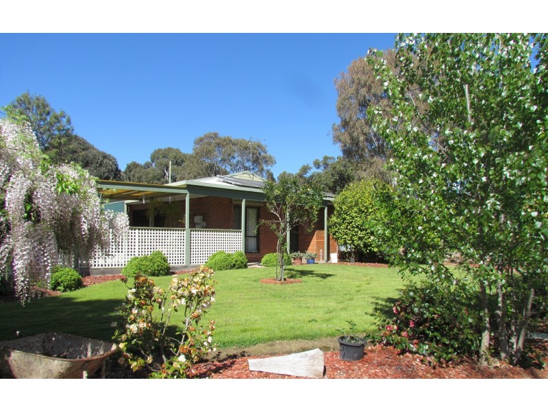 14 Ogilvies Road, Mansfield VIC 3722