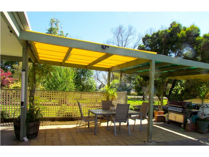 14 Ogilvies Road, Mansfield VIC 3722