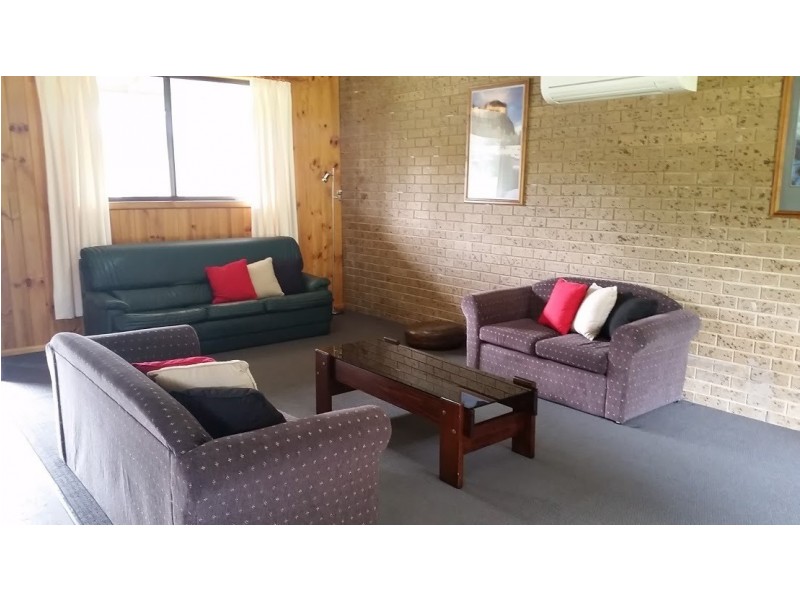 14 Karnu Court, Bright VIC 3741