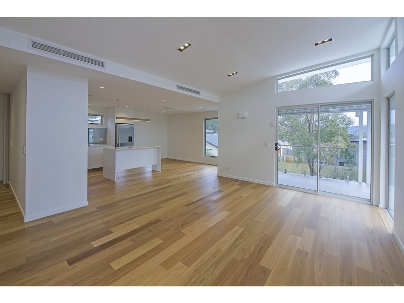 a/3 Dianella Drive, Blackmans Bay TAS 7052