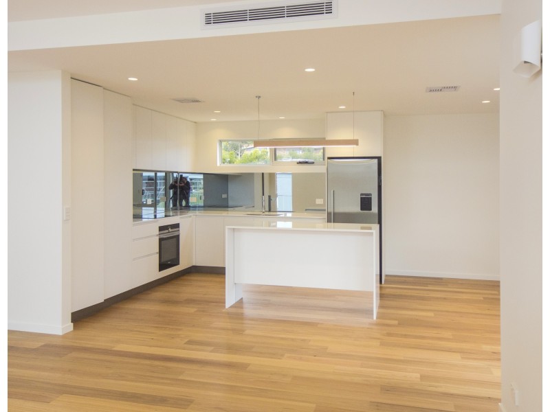 a/3 Dianella Drive, Blackmans Bay TAS 7052