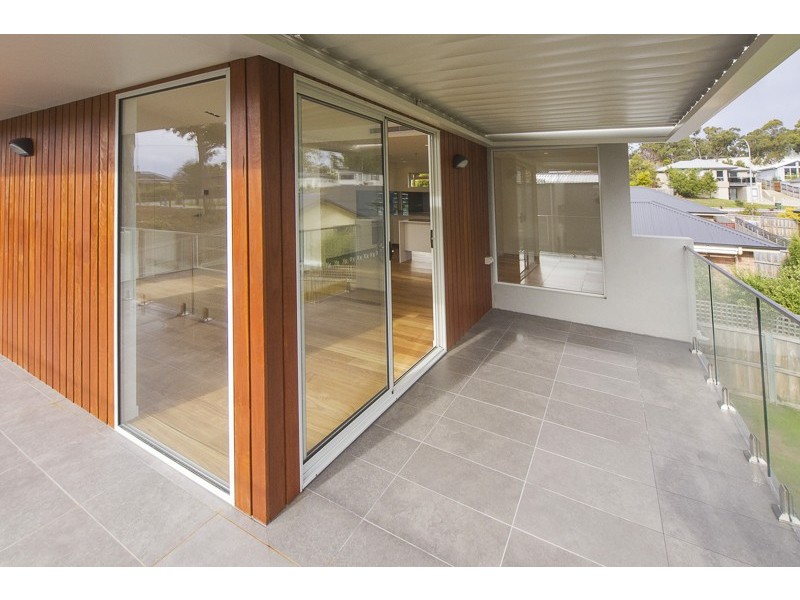 a/3 Dianella Drive, Blackmans Bay TAS 7052